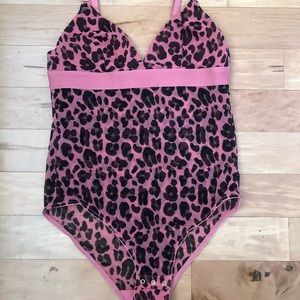 Stella McCartney!!!!! Leopard Bodysuit
